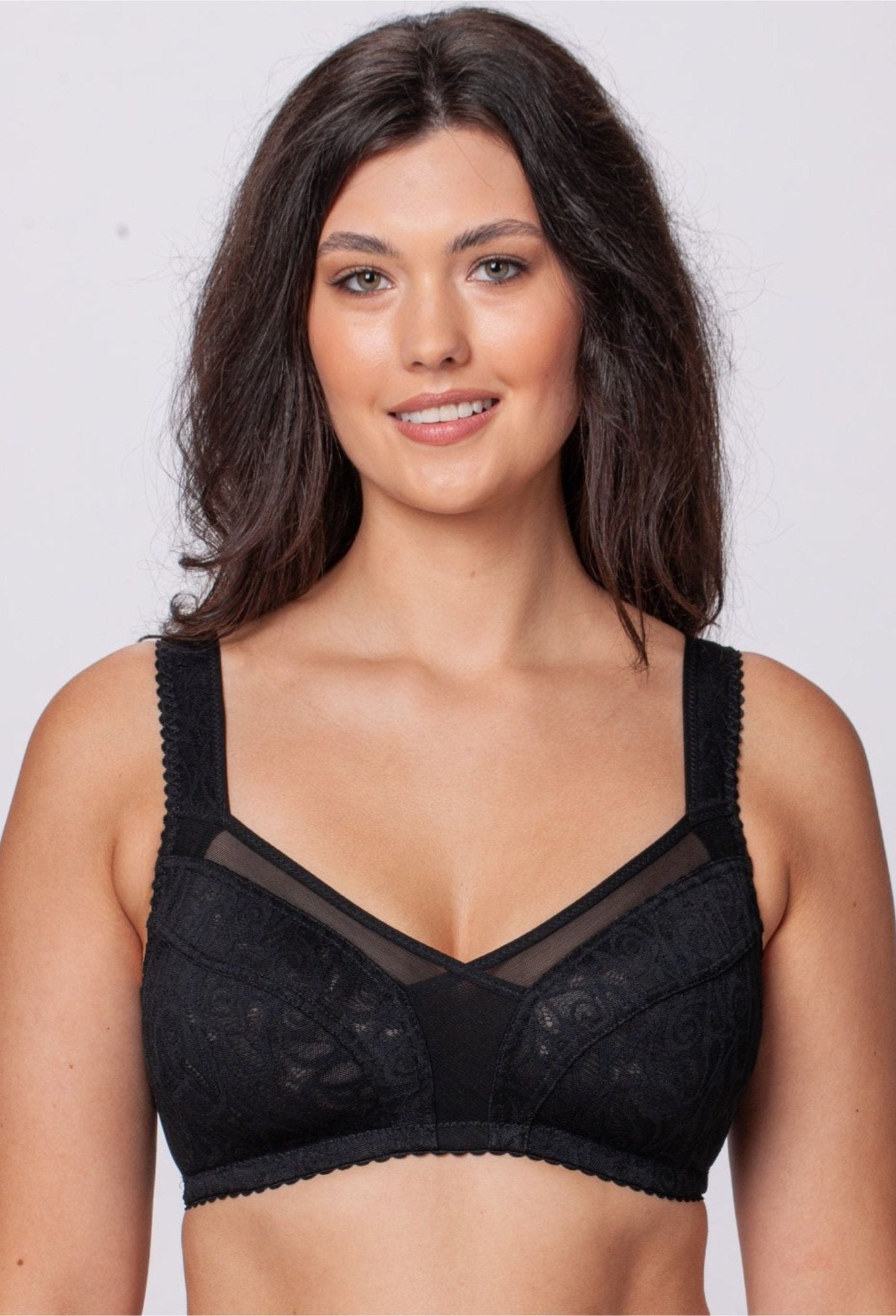 Mary non-wired minimizer bra in black